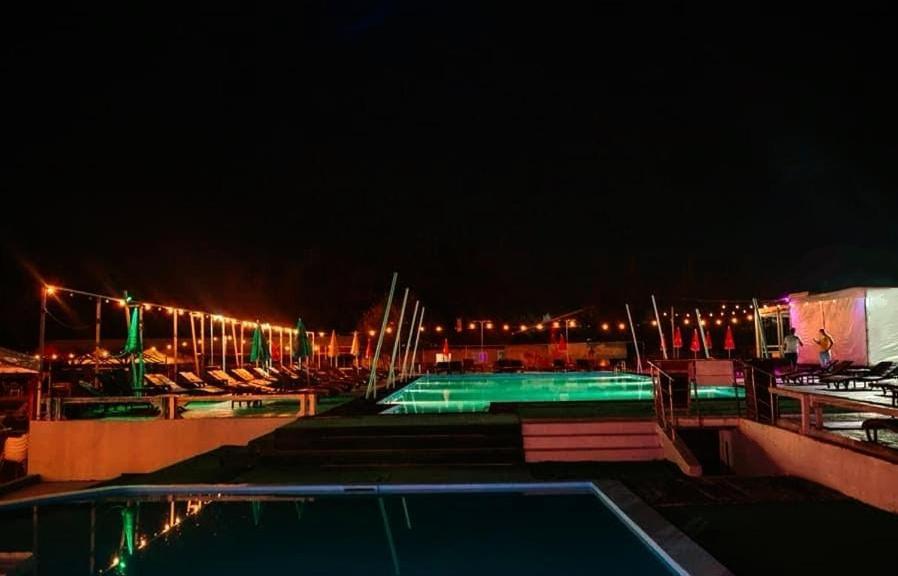 Mojo Beach Budeasa Mare 외부 사진